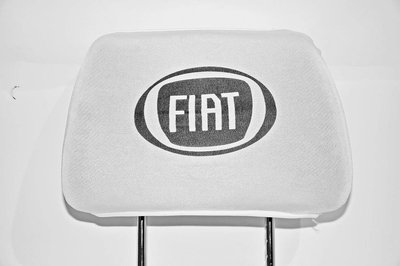 Чехол подголовников FIAT белый-черный логотип "Автотовары" 38403122 фото